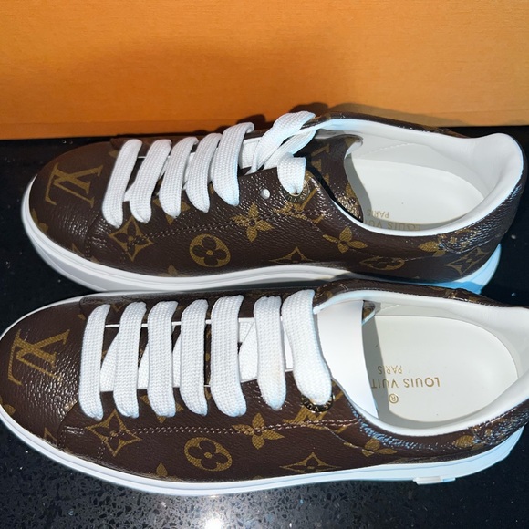 Louis Vuitton Brown Monogram "Time Out" Sneakers -Brand new in Box -size 35 - Picture 6 of 8